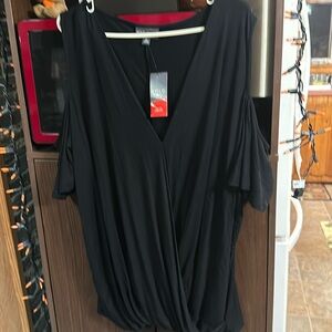 NWT bold element black blouse with cut out shoulders.  Size 3X